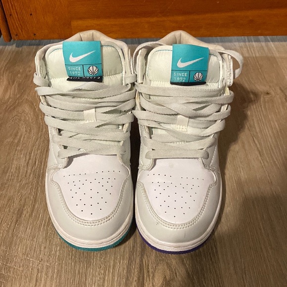Nike air jordan 1s - Picture 2 of 7